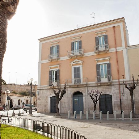 Albergo Lucy Trani Exteriér fotografie