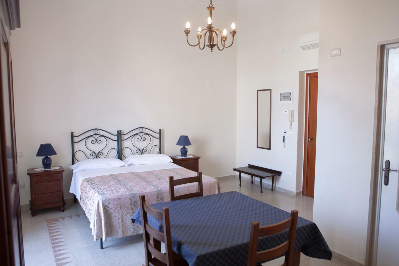 Albergo Lucy Trani Pokoj fotografie