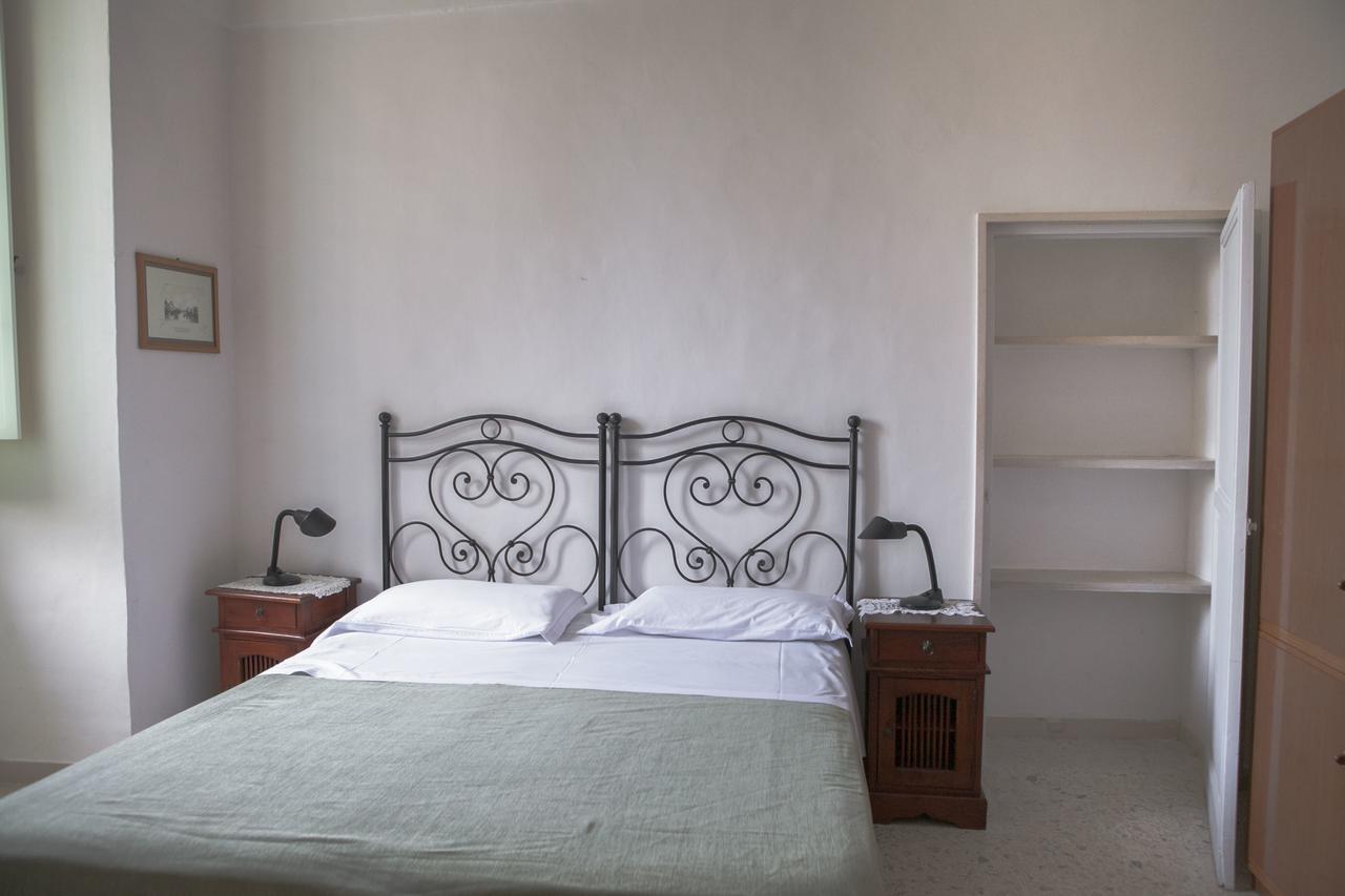 Albergo Lucy Trani Exteriér fotografie