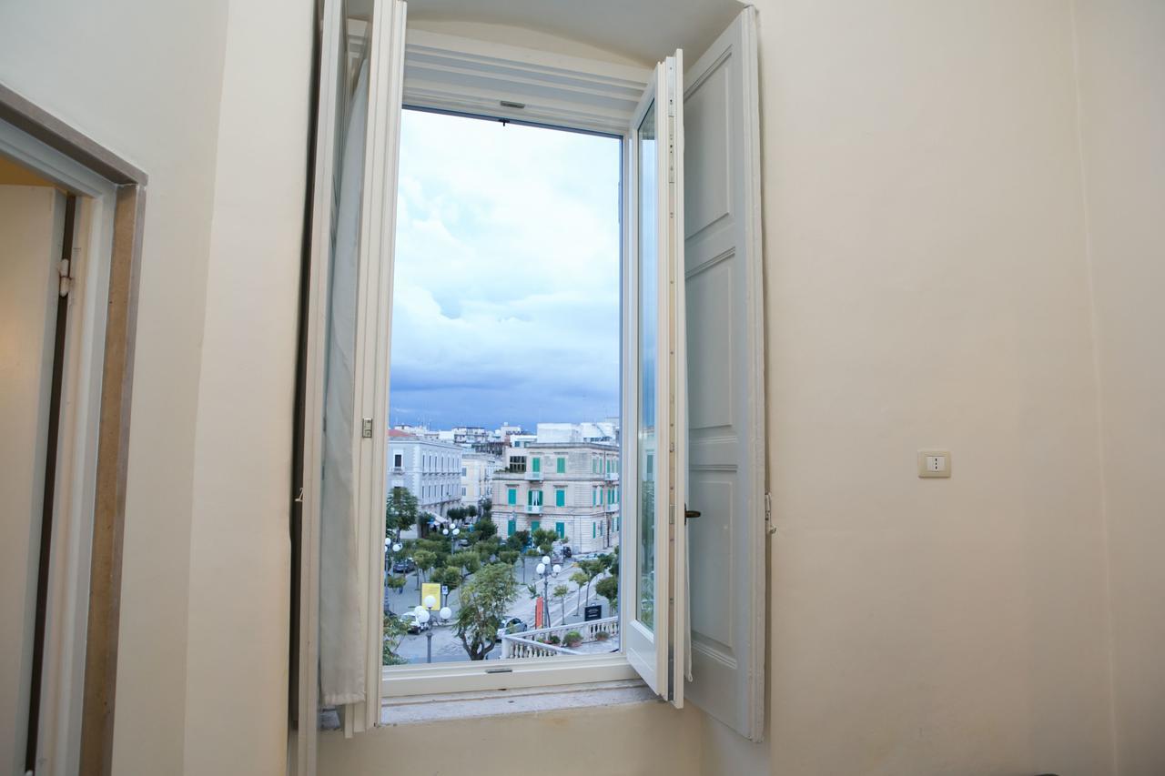 Albergo Lucy Trani Exteriér fotografie